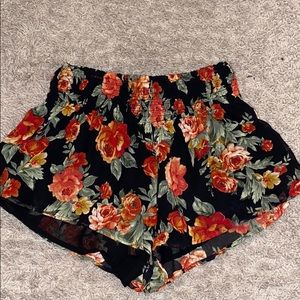 Floral chiffon short